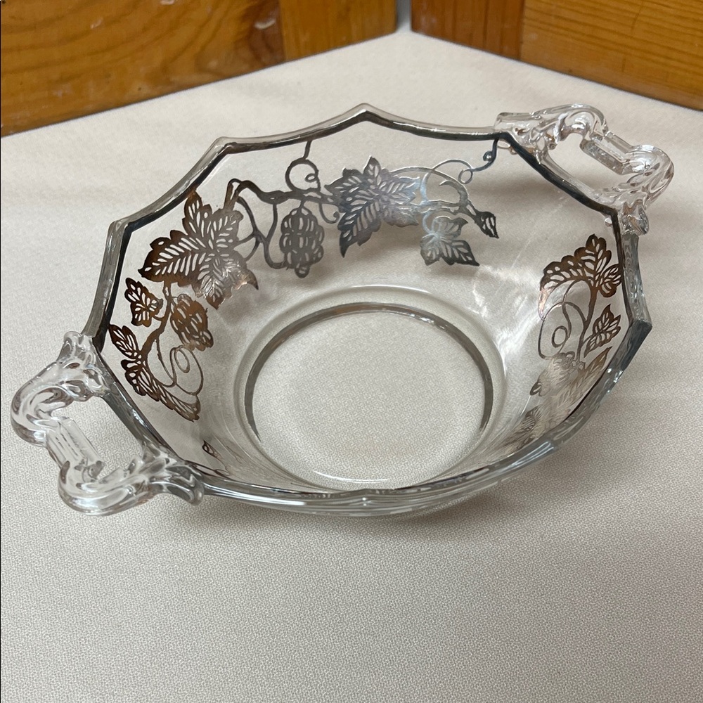 Elegant Vintage Clear Glass Bowl with Silver Inlay Grapevine Design
